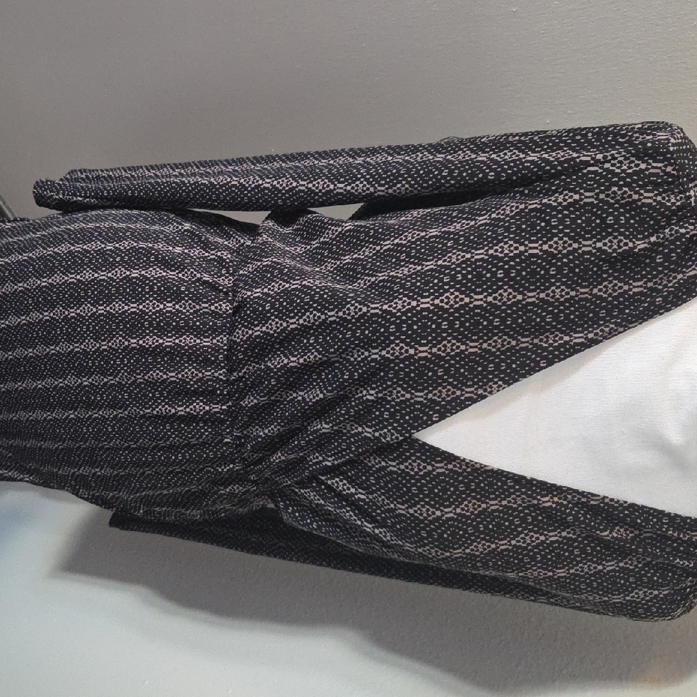 Bcbgeneration Monochrome Patterned Dress - image 7